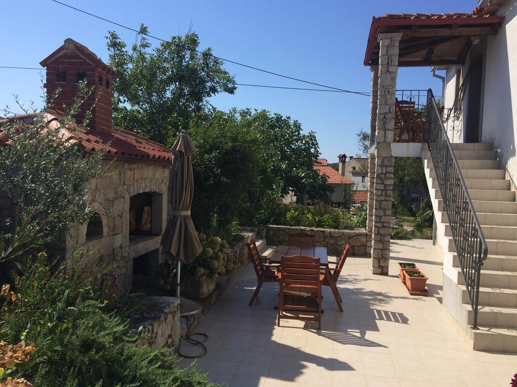 Apartments Vodaric Loznati Cres Kültér fotó